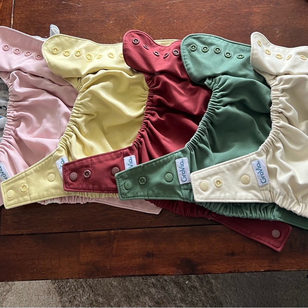 Grovia hybrid cloth diapers with snaps - full time stash